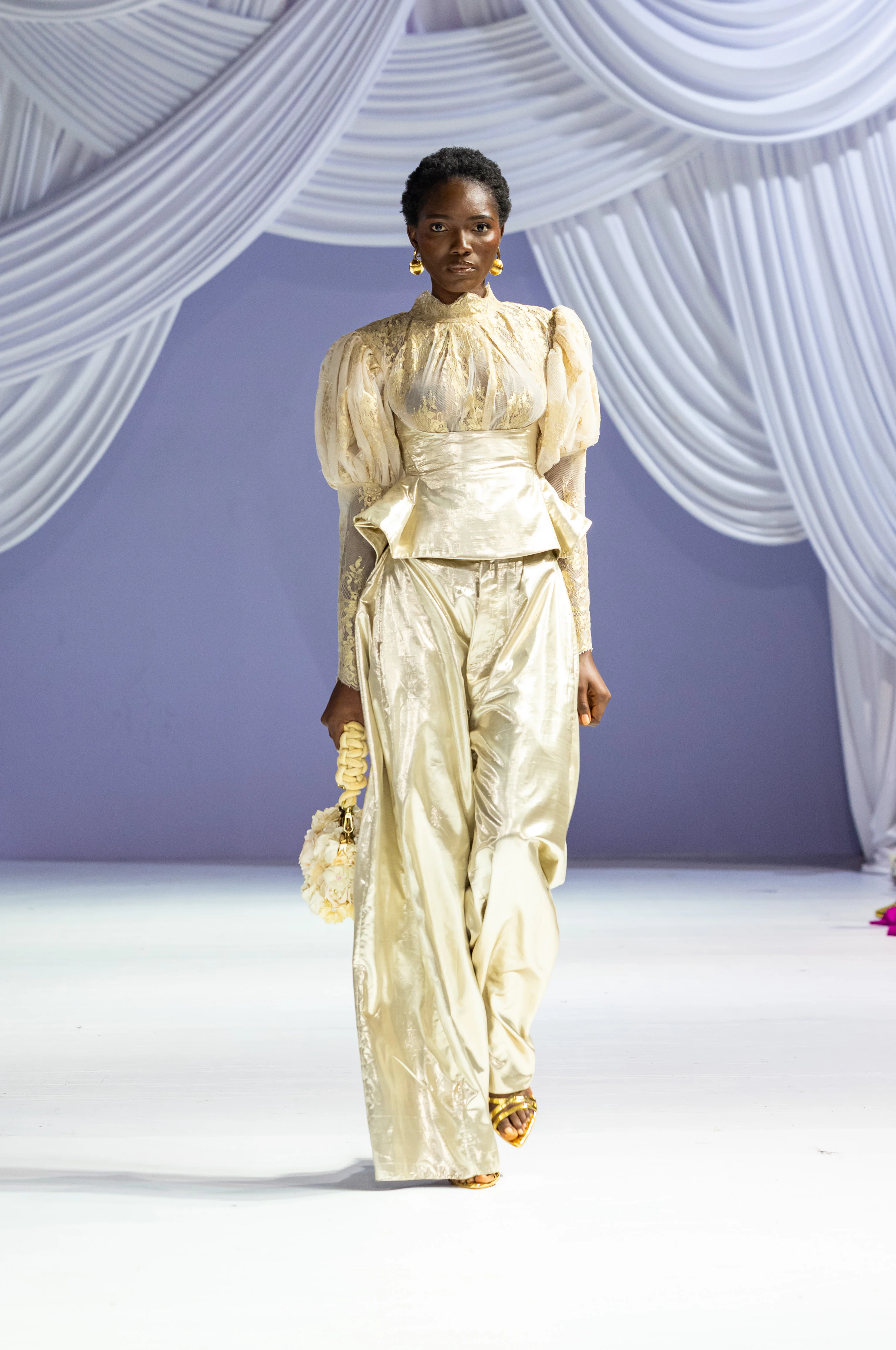 Lanre Da Silva runway look 16